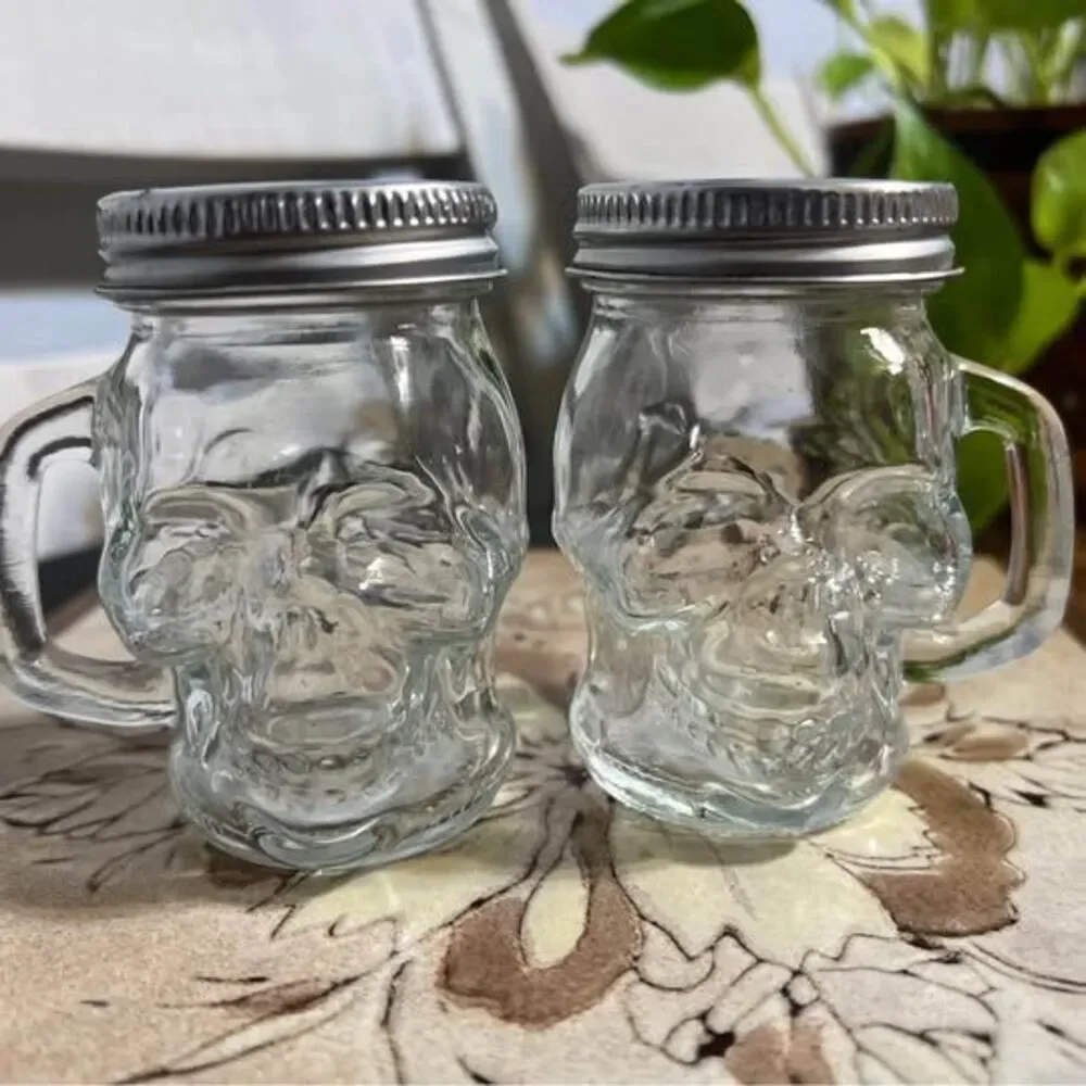 Skull Salt And Pepper Glass Shakers